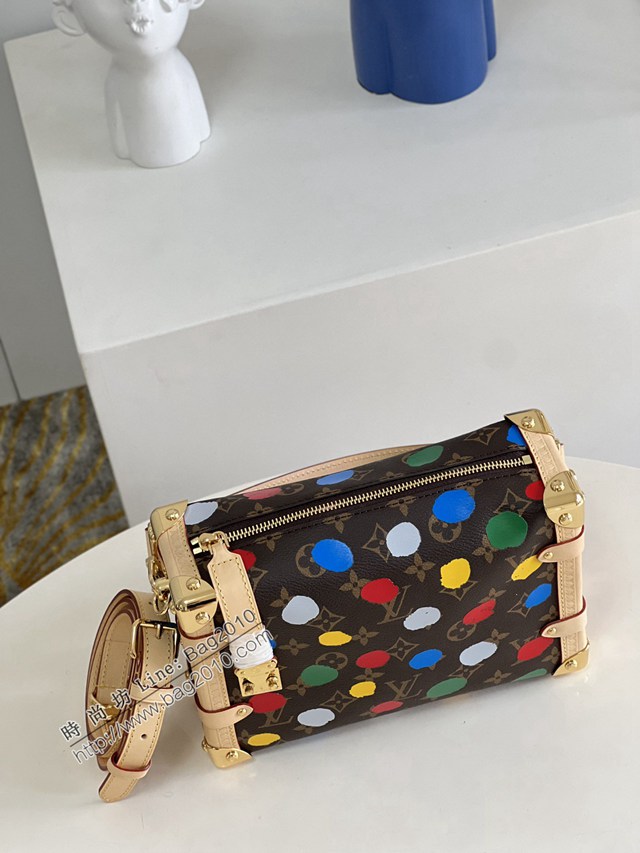 LV專櫃2023經典monogram老花肩背包 M46396絲印 路易威登side trunk pm手袋 dn1074
